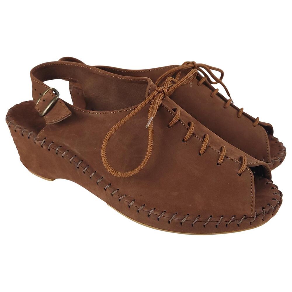 La Plume Sandals 39 US 9 Brown Suede Lace Up Slingback Wedge Heel Casual